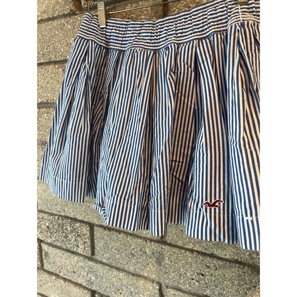 Blue & White Striped Hollister Skater Skirt With Elastic Waistband & Inner Linin - Picture 5 of 10